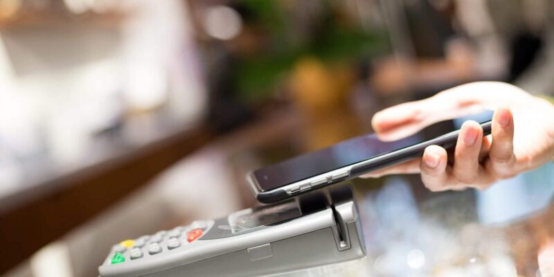 Depiction of Changing tides: how consumers and merchants are redefining the payment experience