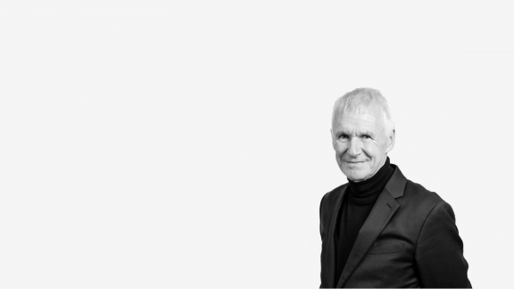 Sir Philip Lowe
