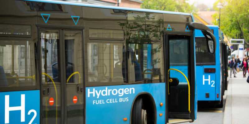 Depiction of High time for hydrogen: establishing a hydrogen value chain in Europe (part 1)