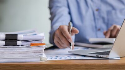 Depiction of Blending incremental costing in activity-based costing systems