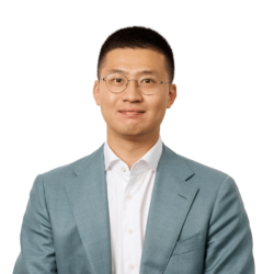 Portrait of Weifeng Thomas  Zhu