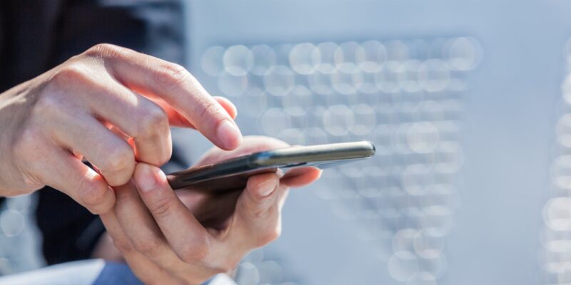 Depiction of Roundtable discussion on the future of the electronic communications and digital infrastructure regulatory framework