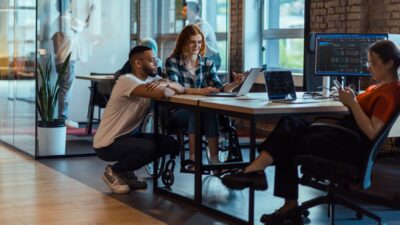 Depiction of What is venture capital, how does it work, and what are the risks?